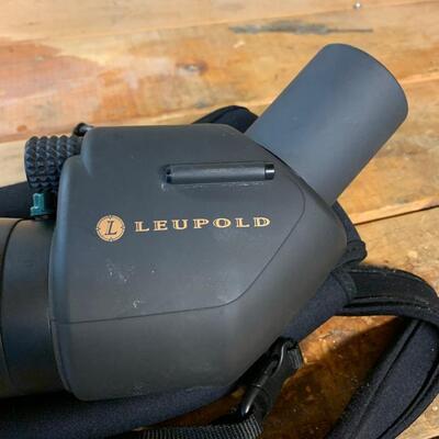 Lot 225R  Leupold  Sequoia Spotting Scope