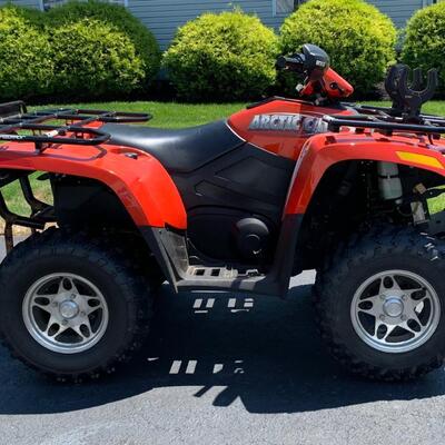 Lot 620R: 2006 Arctic Cat 4x4 700 EFI