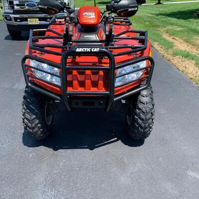 Lot 620R: 2006 Arctic Cat 4x4 700 EFI