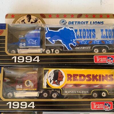 Lot 562R: Matchbox Team NFL Collectible  Tucks