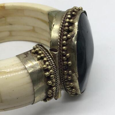 Vintage India Ivory White Bone With Natural Stone Center Brass Hinged   Hand Made