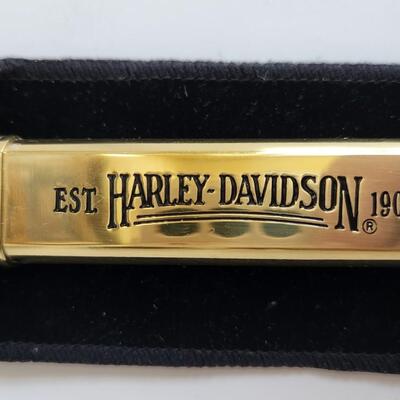 LOT 509RP: Collection of Miscellaneous Harley Davidson Member Items