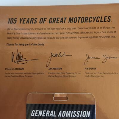 LOT 509RP: Collection of Miscellaneous Harley Davidson Member Items