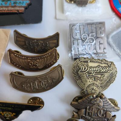 LOT 512RP: Huge Collection of Harley Davidson Members Only Pins, Patches, & More!