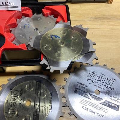 Lot 200G: Super Dado Freud  Blades SD 506 & SD508