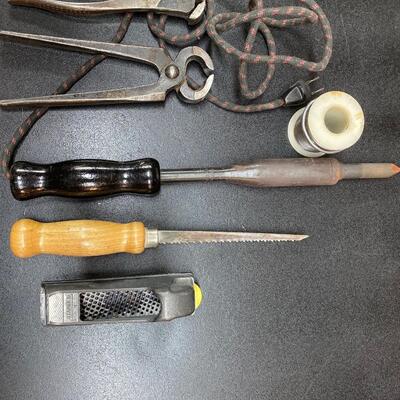 Lot 205:  Working/Shop Aprons, Tools & Rolling Lamp