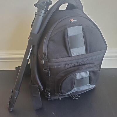 LOT 156G: Canon Ultrasonic Lens Camera & Light Management System
