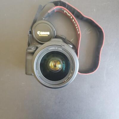 LOT 156G: Canon Ultrasonic Lens Camera & Light Management System