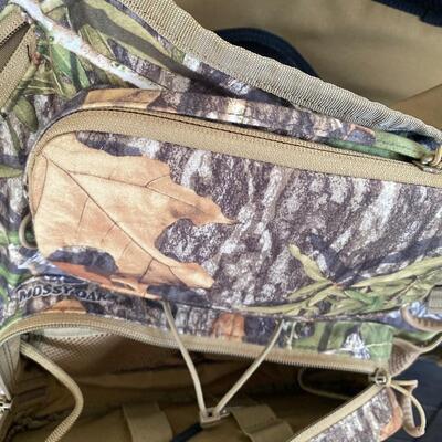 Lot 901:  Cabala's Camouflage Hunting Suit