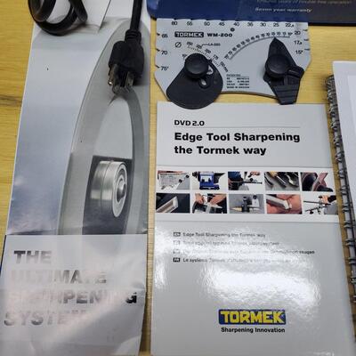 LOt 175G: Tormek Complete Sharpener System