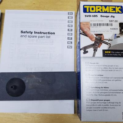 LOt 175G: Tormek Complete Sharpener System