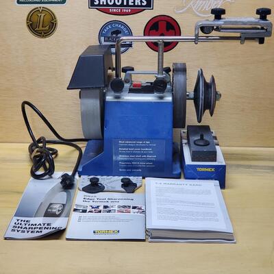 LOt 175G: Tormek Complete Sharpener System