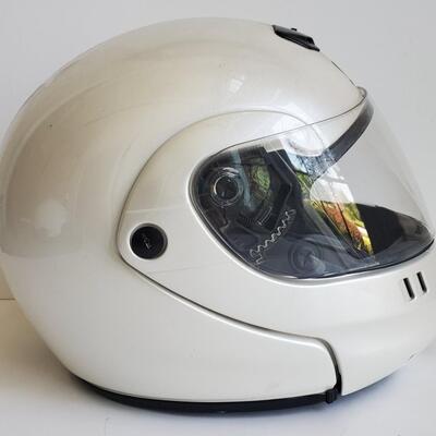 LOT 182G: Shoei & Flacon Helmets