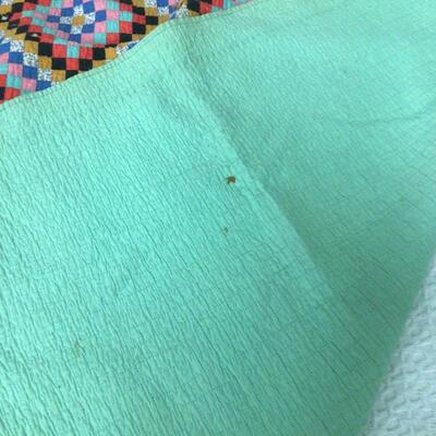 5483 Vintage Handmade Small Square Quilt