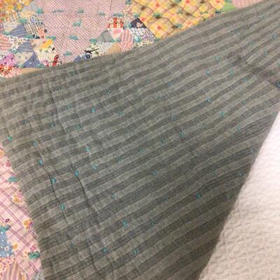 5492 Vintage Hand Tied Grey Quilt