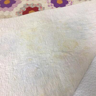 5493 1930â€™s Handmade Grandmother Flowered Quilt