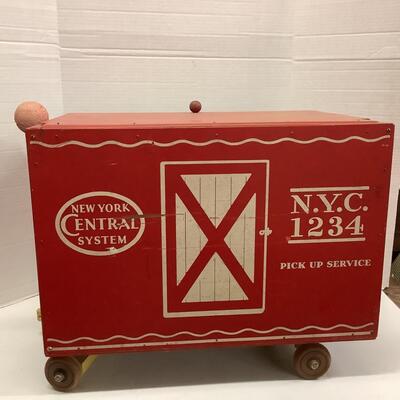 Lot. 5525. New York Central System Vintage Rolling Toy Chest