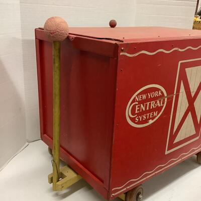Lot. 5525. New York Central System Vintage Rolling Toy Chest