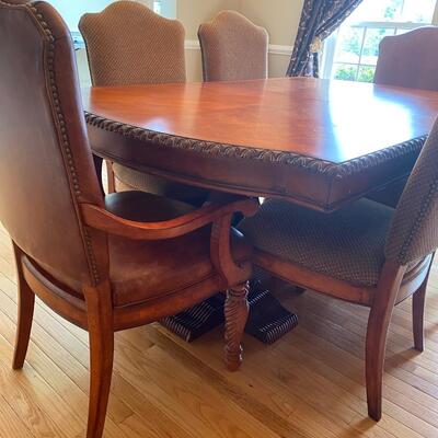 Lot 700G: Hickory White  Dinning Table and 8 Chairs