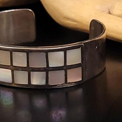 Lot 76: Vintage Sterling & Abalone Shell Inlay Cuff