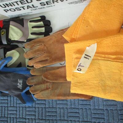 Mats, work gloves, wires etc