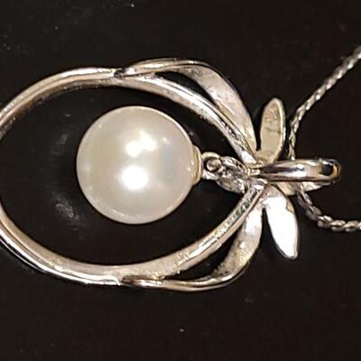 Lot 124: Sterling and Real Pearl Necklace