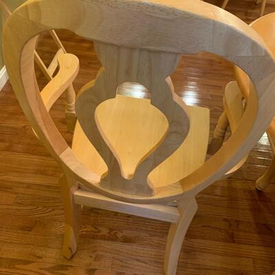 Beautiful Blonde Wood Dining Table & 6 Chairs CLEAN