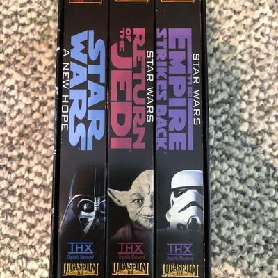 B9- Star Wars Trilogy VHS