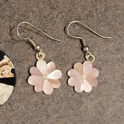 Lot 132: Stone and Shell Earrings