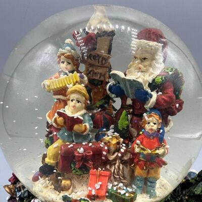 Christmas Rite Aid Wind Up Musical Box Holiday Water Snow Globe