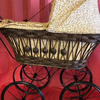 B45- Vintage Doll Buggy- Adorable!