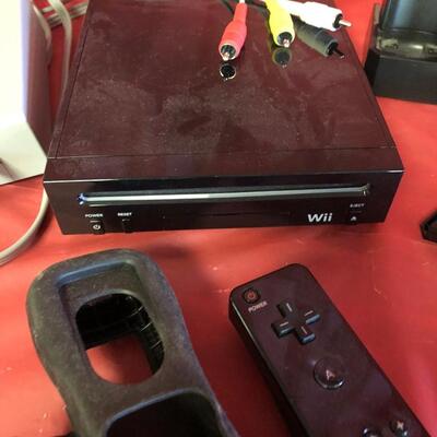B52- Black Wii Console (with power cord)