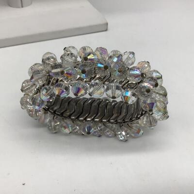 Beautiful Crystal Beaded Metal Band Stretch  Bracelet