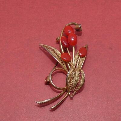 Coral Gold Tone Flower Pin