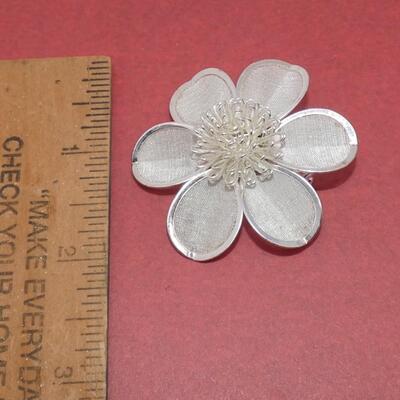 Silver Tone Flower Pin