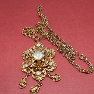 Gold Tone Opalescent Pendant Necklace - missing stones