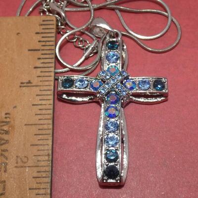 Silver Tone Blue Rhinestone Necklace Pendant Cross