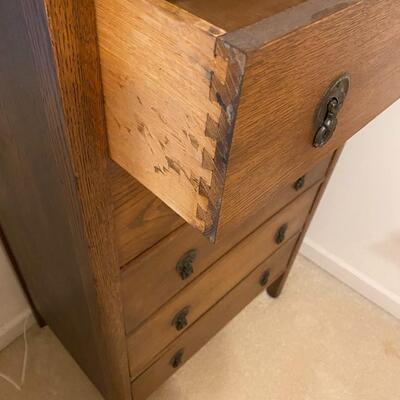 dresser
