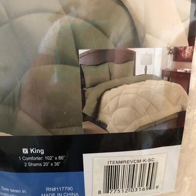 B74- King Microfiber  down alternative three piece comforter set