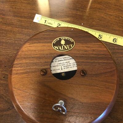 BC48. Barometer and desk items