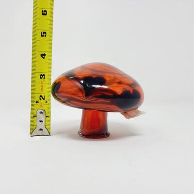 FENTON "OFF HAND" - DAVE FETTY SIGNED - ORANGE & BLACK HANGING HEARTS GLASS  MUSHROOM
