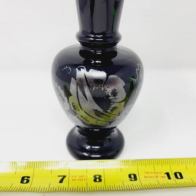 VINTAGE FENTON HAND PAINTED SILVER POPPIES BLACK GLASS BUD VASE - SIGNED