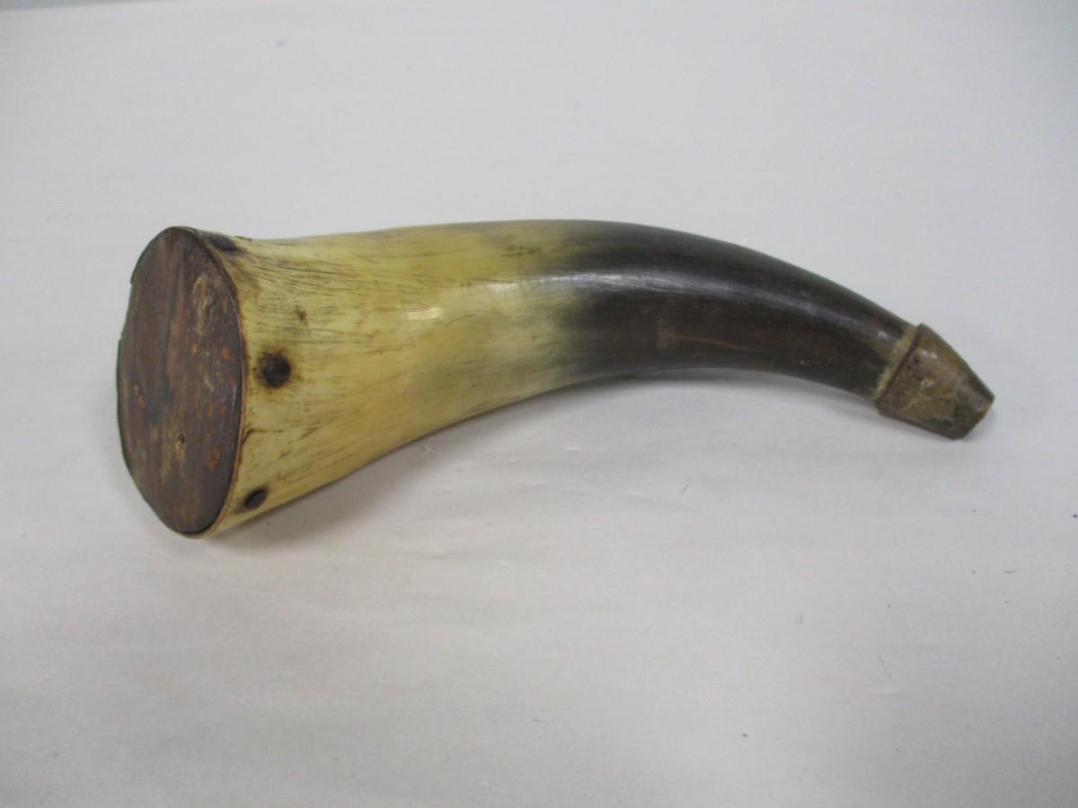 Buffalo Powder Horn | EstateSales.org