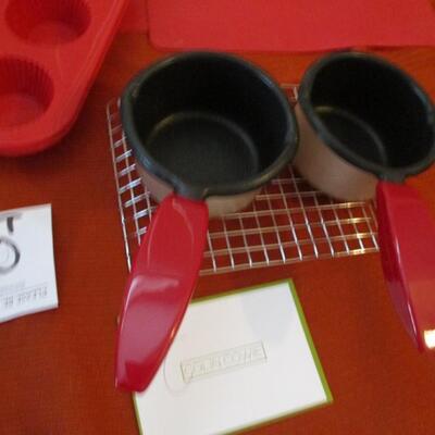 Red Silicone Bakeware