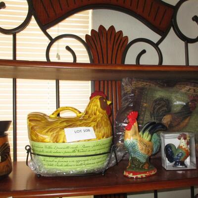 Rooster Decor