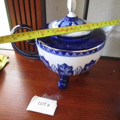 Bombay Rosette Coffee Pot & Teapot