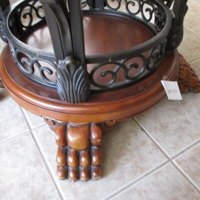 Round Cherry Dinette w/Chairs