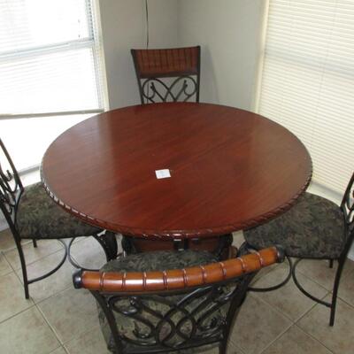 Round Cherry Dinette w/Chairs