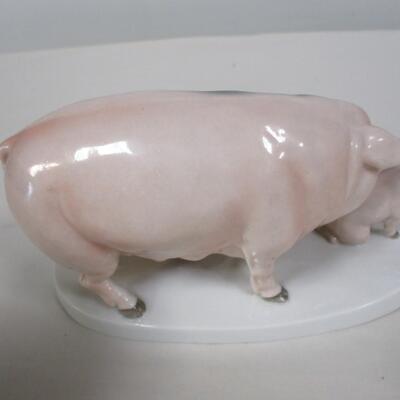 Ceramic Pig Nursing Piglets