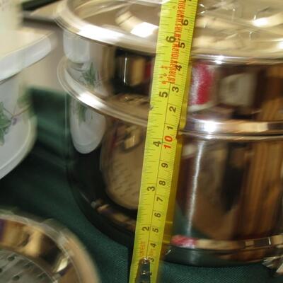 Cookware-crockpot, cookie sheets, muffin, steamers